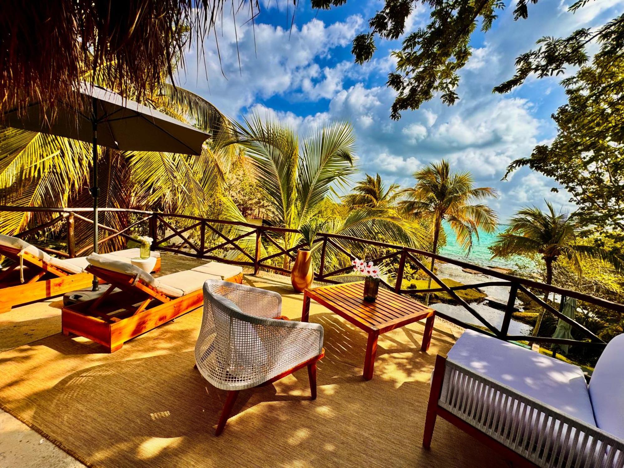 Azulea Bacalar Hotel & Spa - Lagoon Front (Adults Only) Room photo